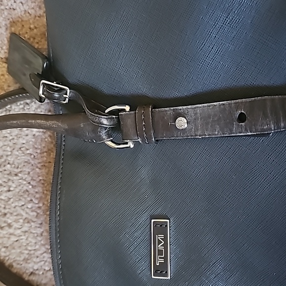 Tumi Villa Ravema Grey/Brown 15" Laptop Case Briefcase - Picture 15 of 16